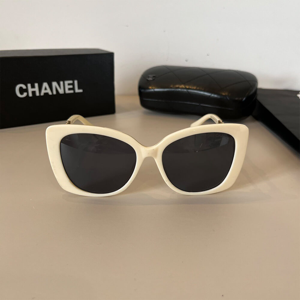 Ch**el SUNGLASSES