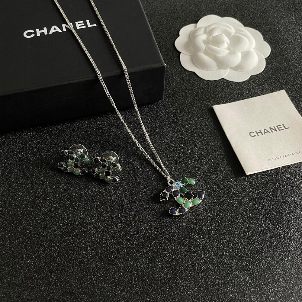 Ch**el Necklace