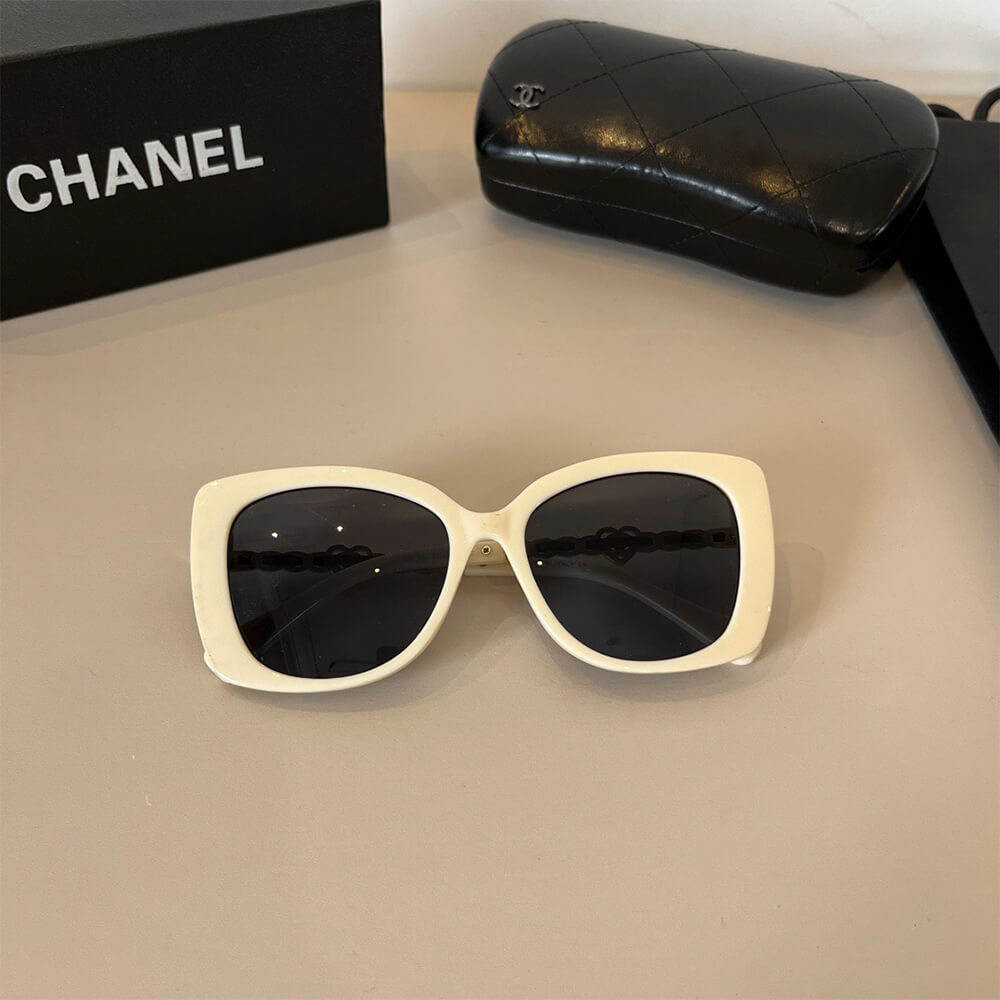 Ch**el SUNGLASSES