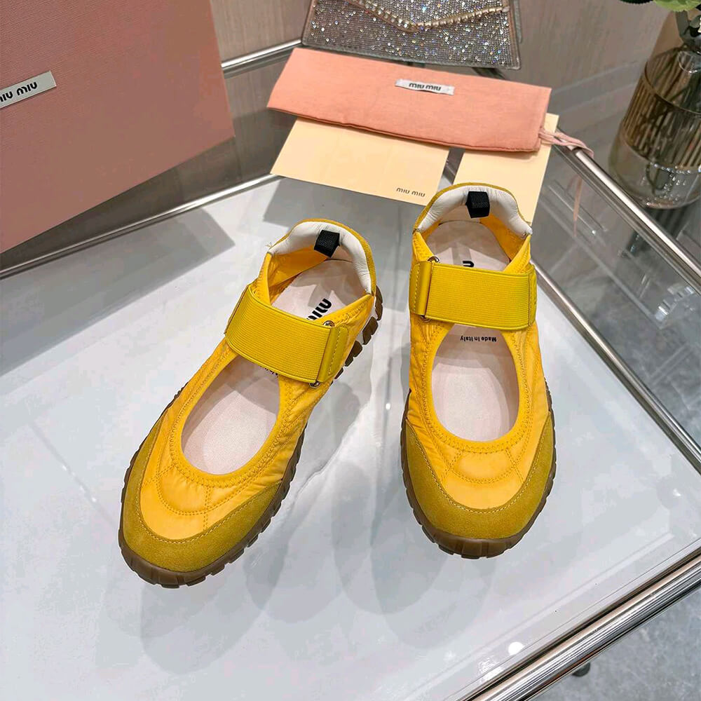 M1um1u ballet flats