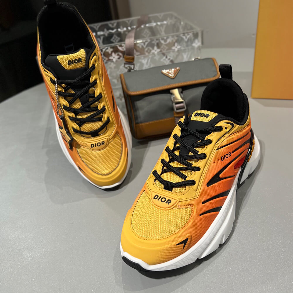 D10r  B44 Blade Sneaker