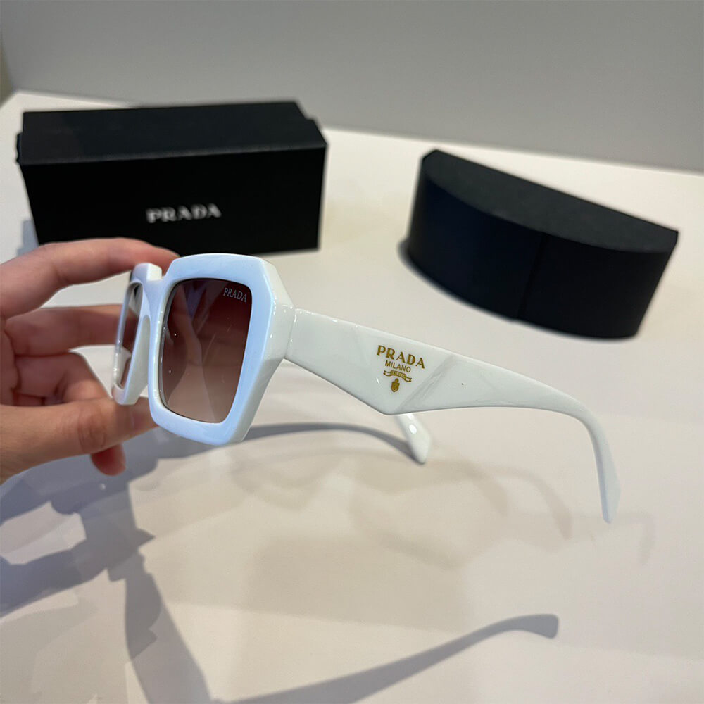Pra*a SUNGLASSES