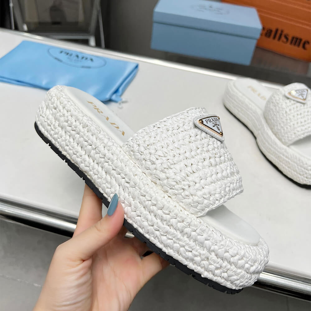 Pra*a Crochet flatform slides