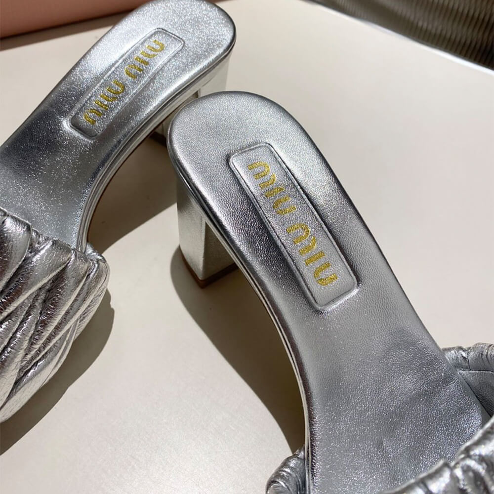 M1um1u Matelass?? nappa leather slides
