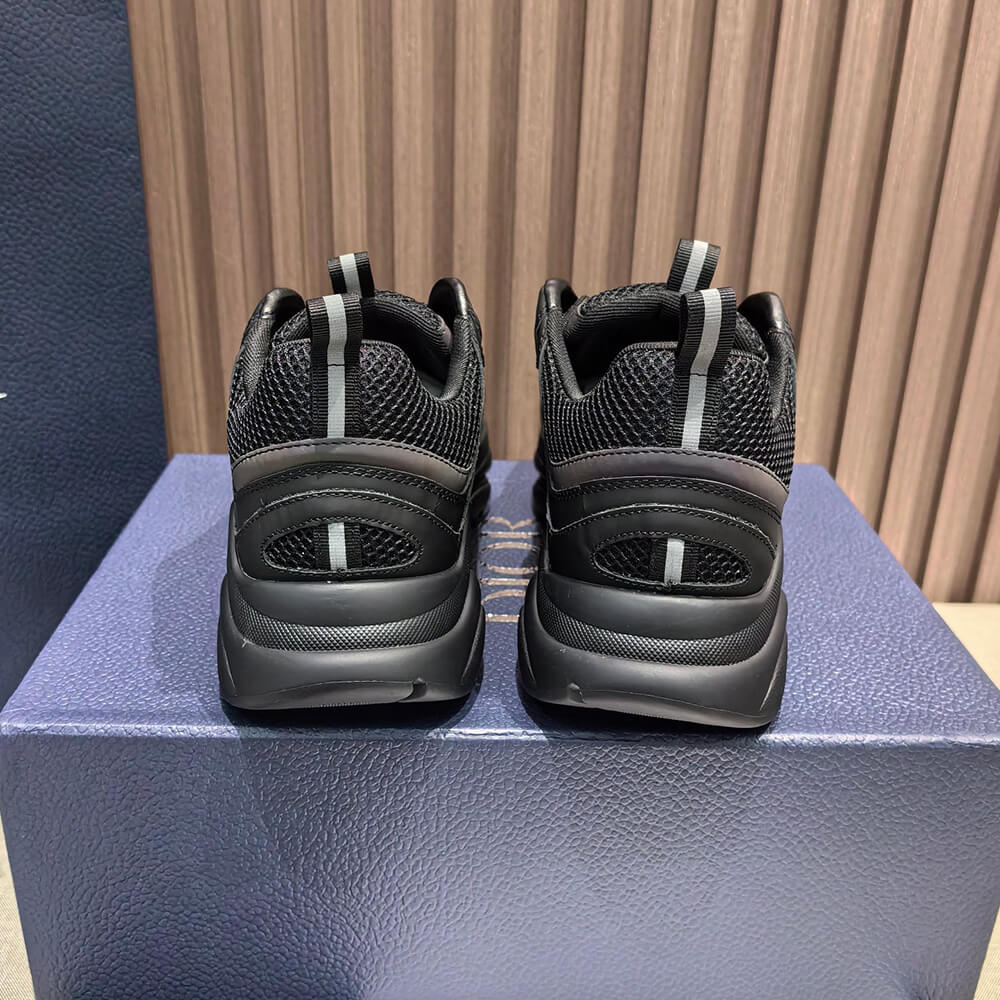 D10r  B22 Sneaker