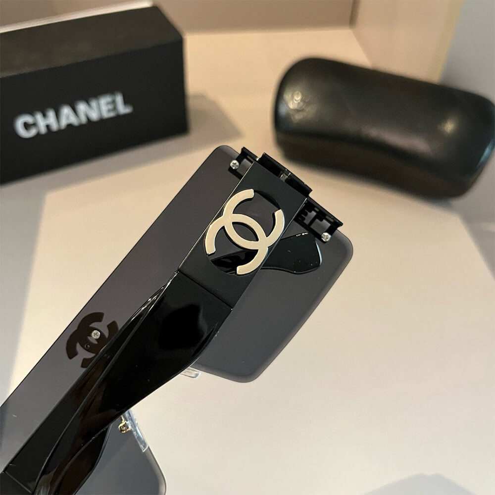 Ch**el SUNGLASSES