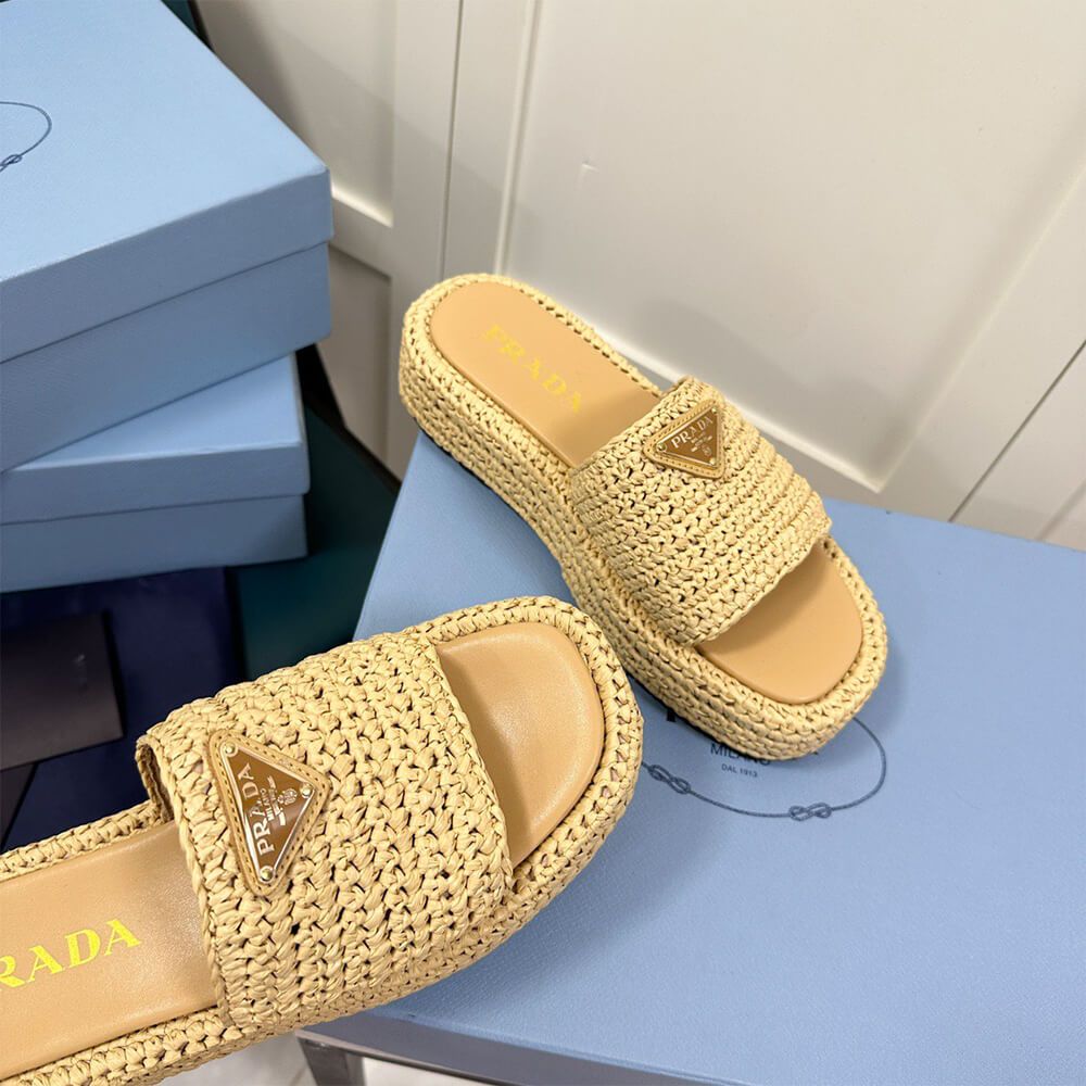 Pra*a Crochet flatform slides