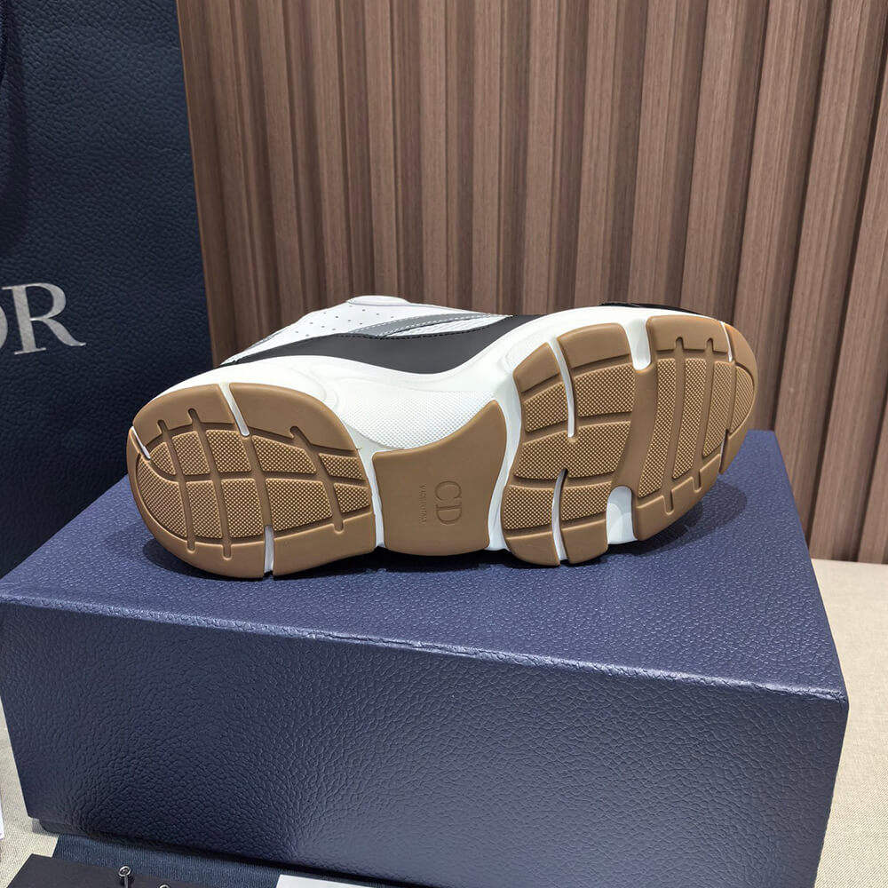 D10r  B22 Sneaker