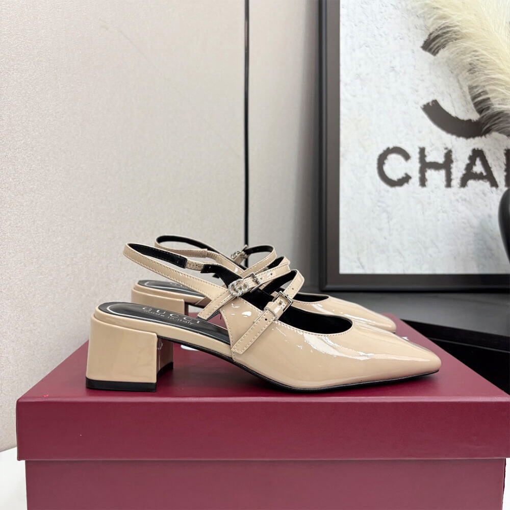 Gvc*1 Women’s pump with Double G