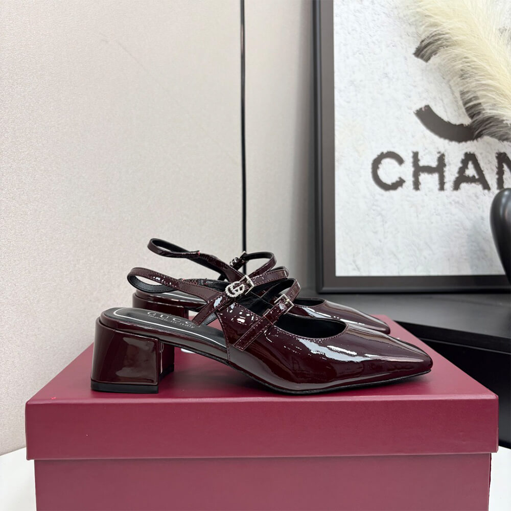 Gvc*1 Women’s pump with Double G
