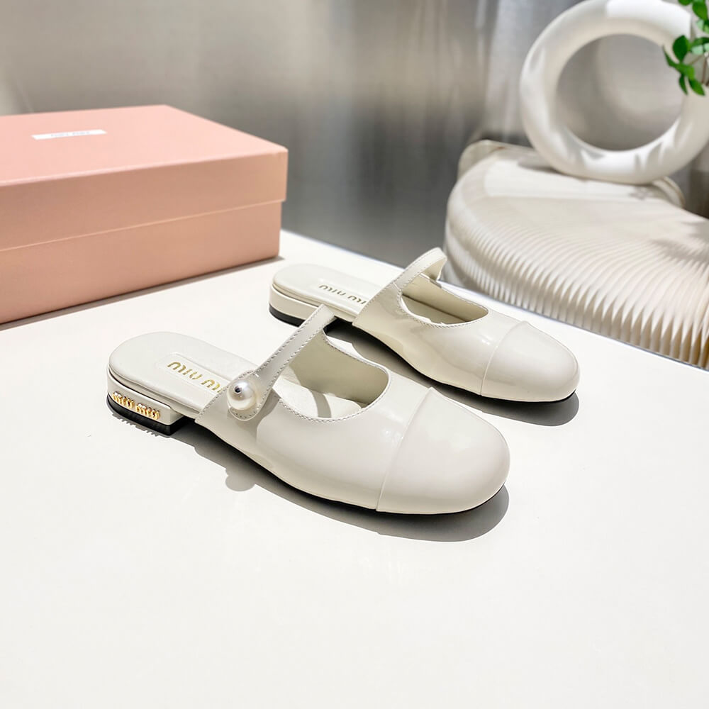 M1um1u Mary Jane pumps