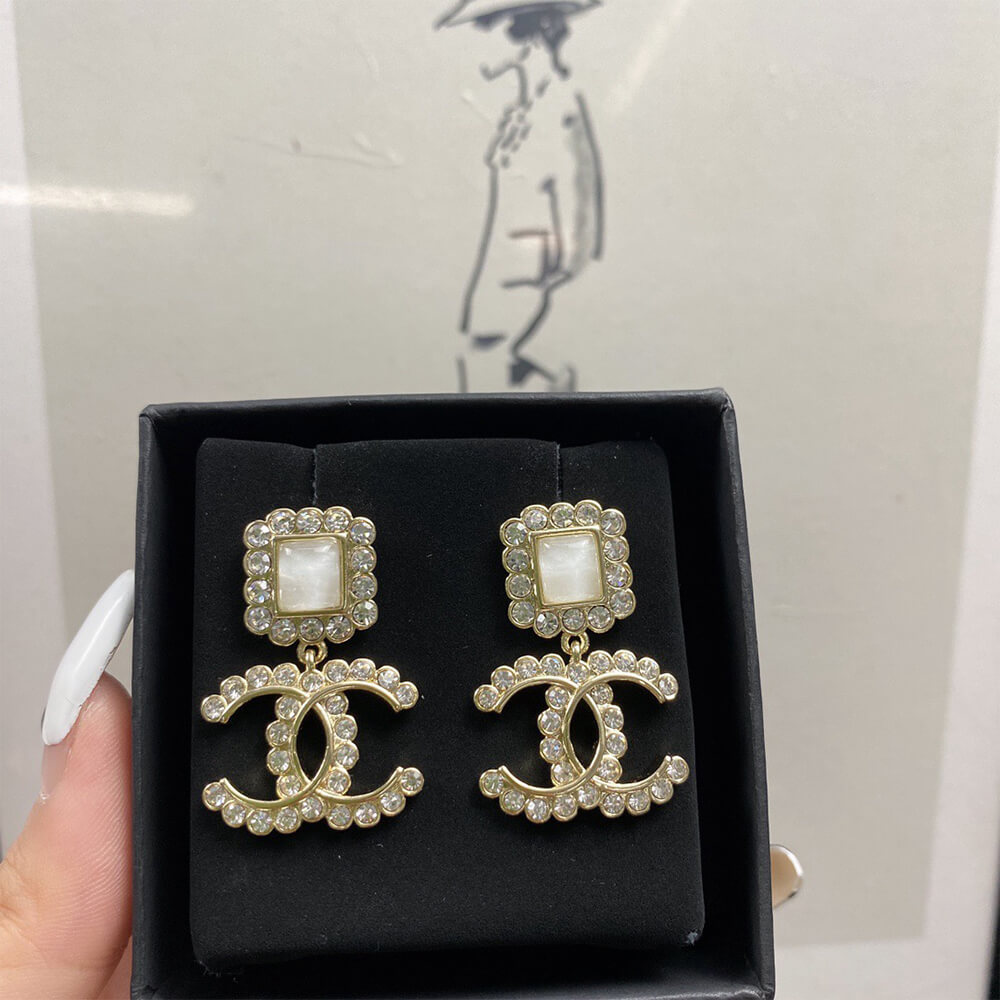 Ch**el D1am0nd EARRINGS
