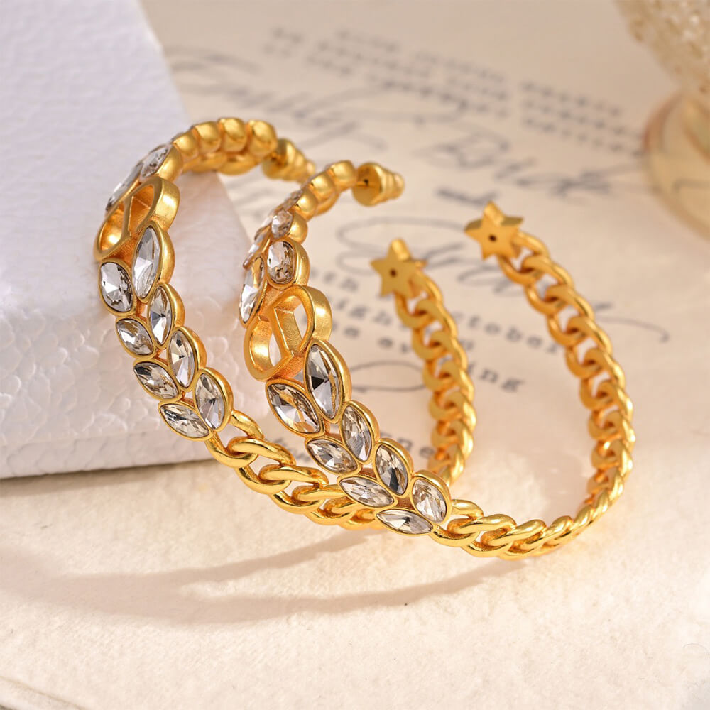 D10r EARRINGS