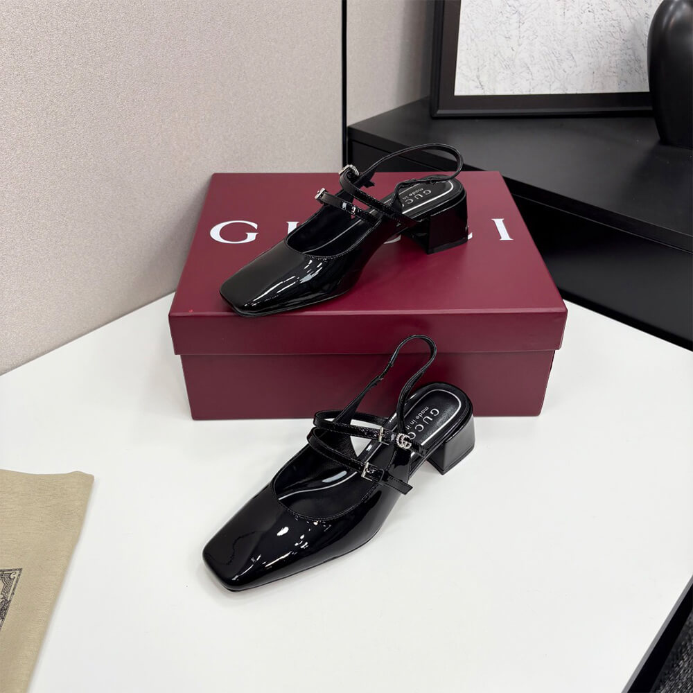 Gvc*1 Women’s pump with Double G