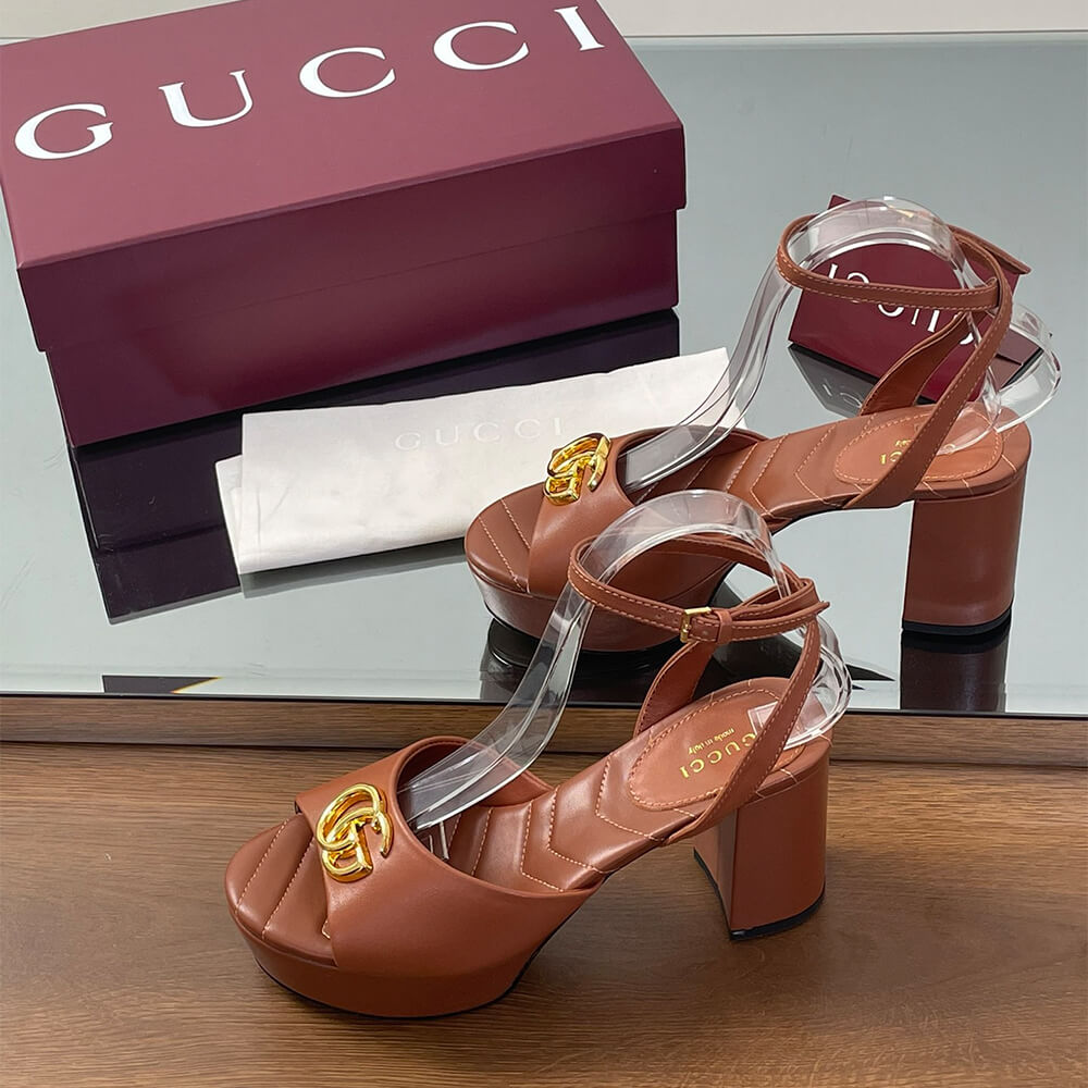 Gvc*1 Women’s platform sandal with Double G
