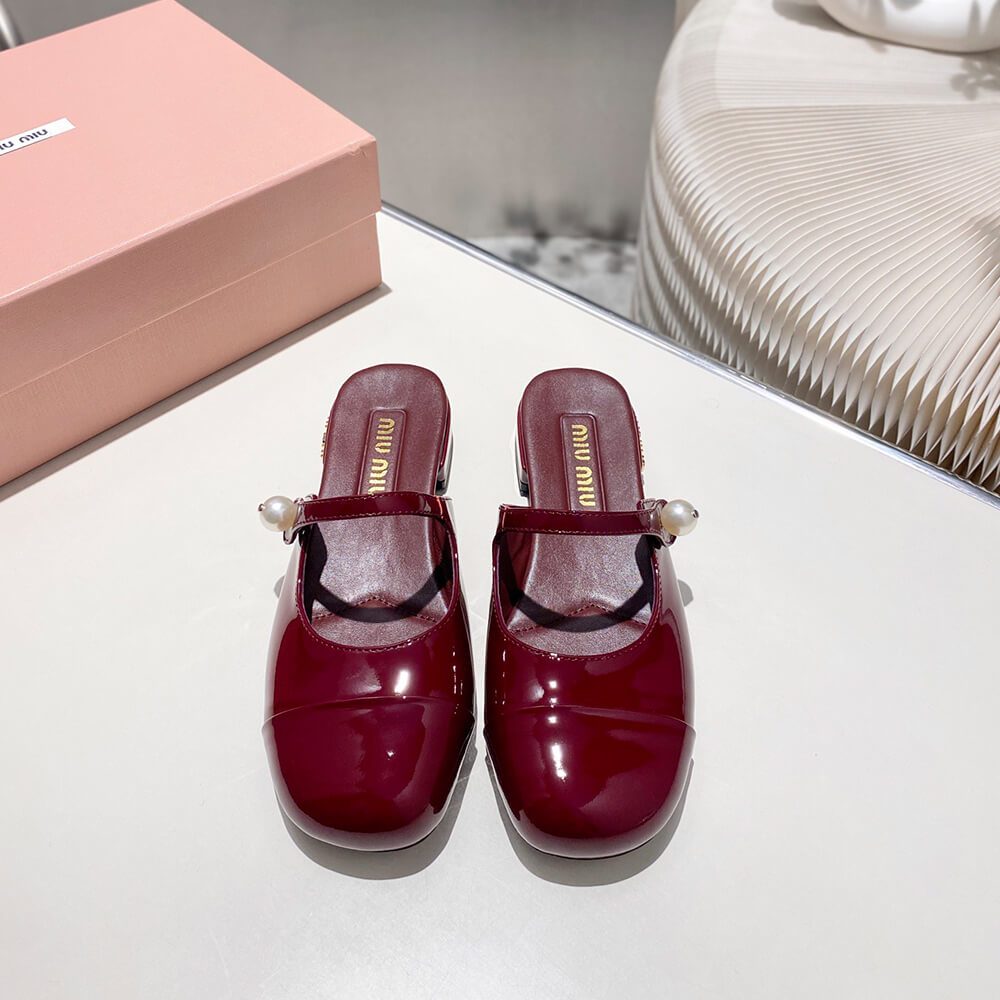 M1um1u Mary Jane pumps