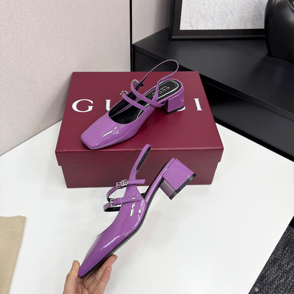Gvc*1 Women’s pump with Double G