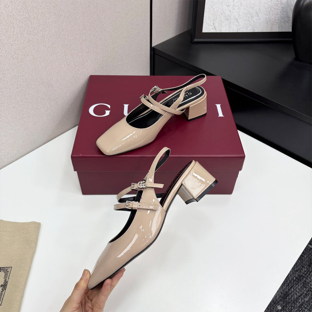 Gvc*1 Women’s pump with Double G