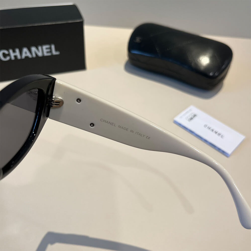 Ch**el SUNGLASSES