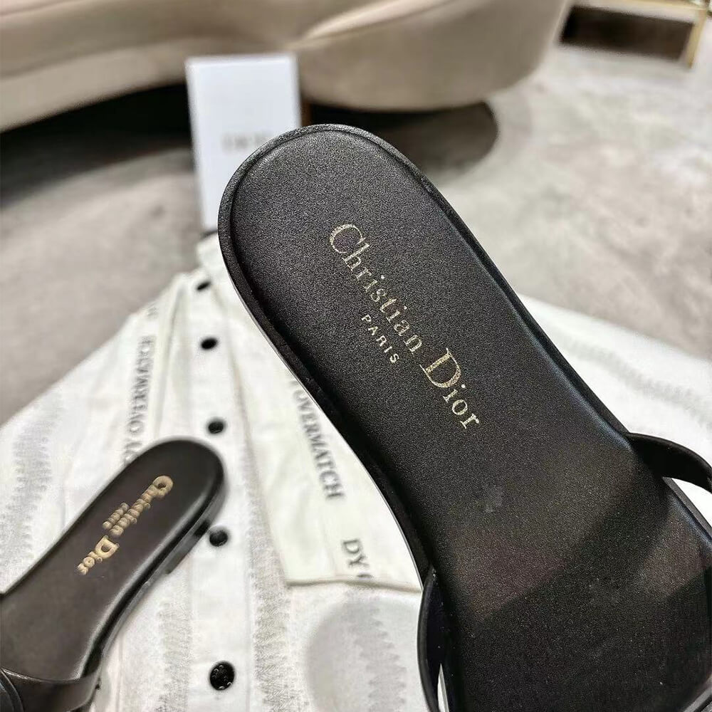 D10r D-Club Slide