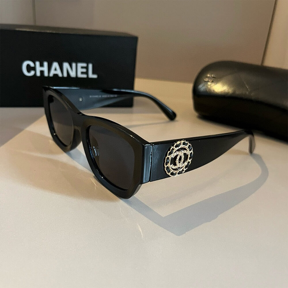 Ch**el SUNGLASSES