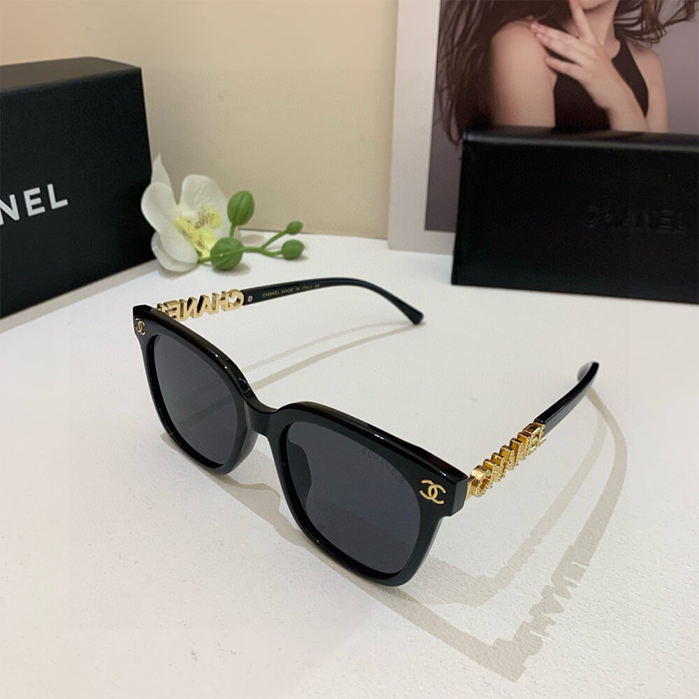 Ch**el SUNGLASSES