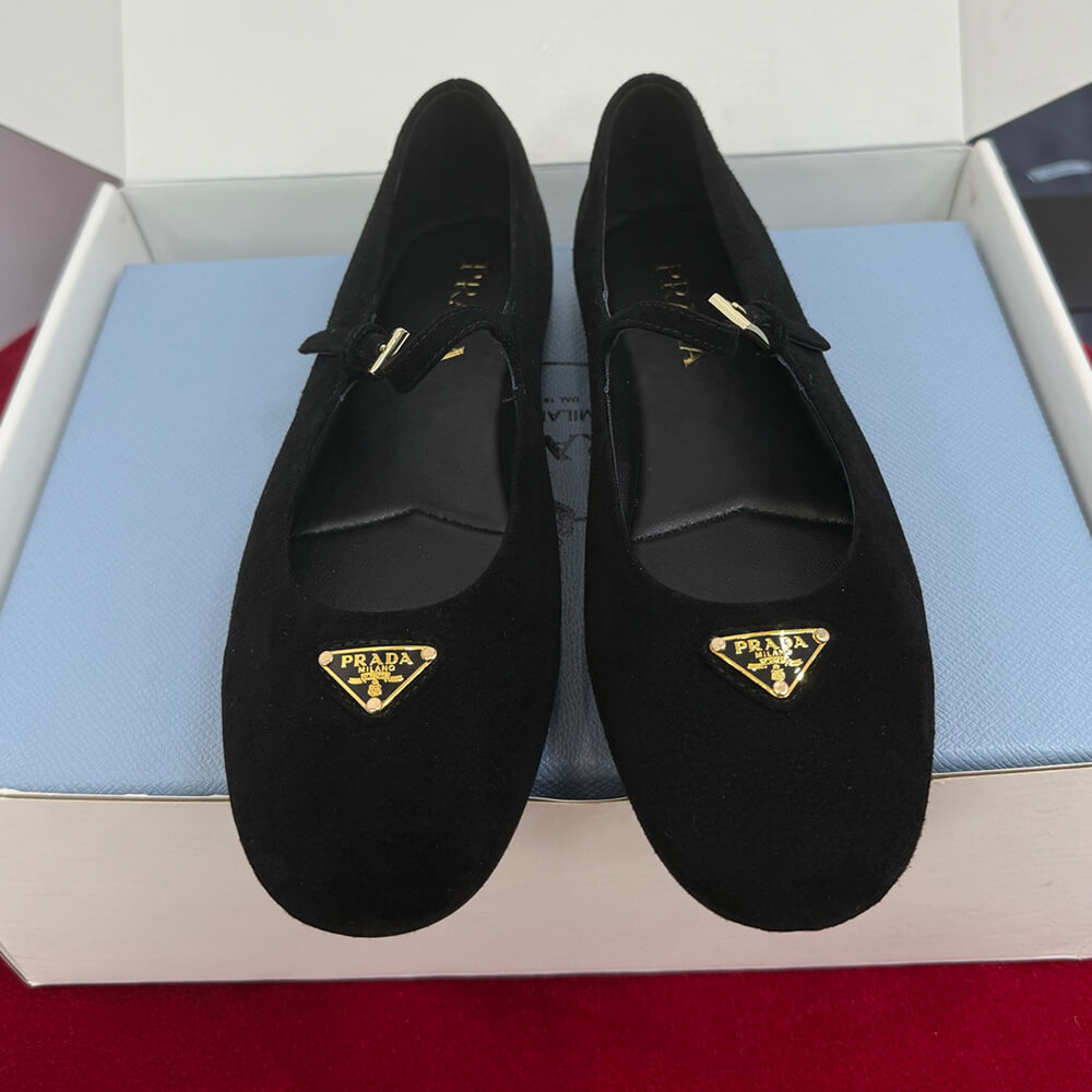 Pra*a Suede ballerinas