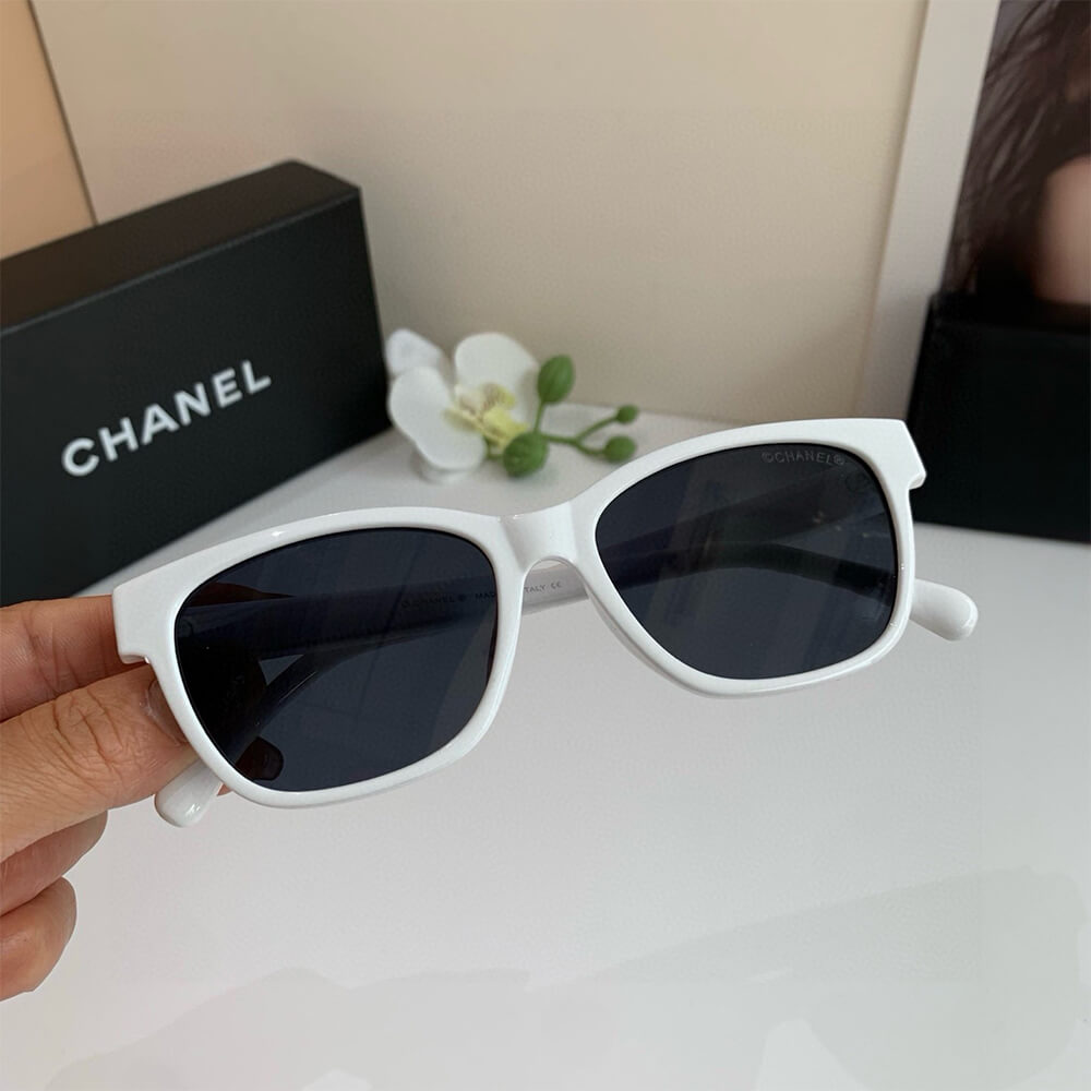 Ch**el SUNGLASSES