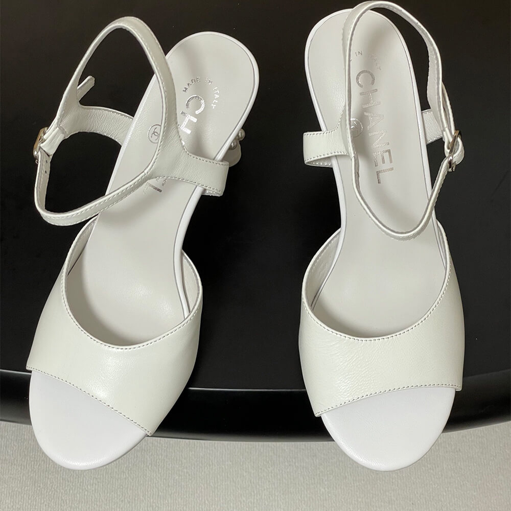 Ch**el Sandals
