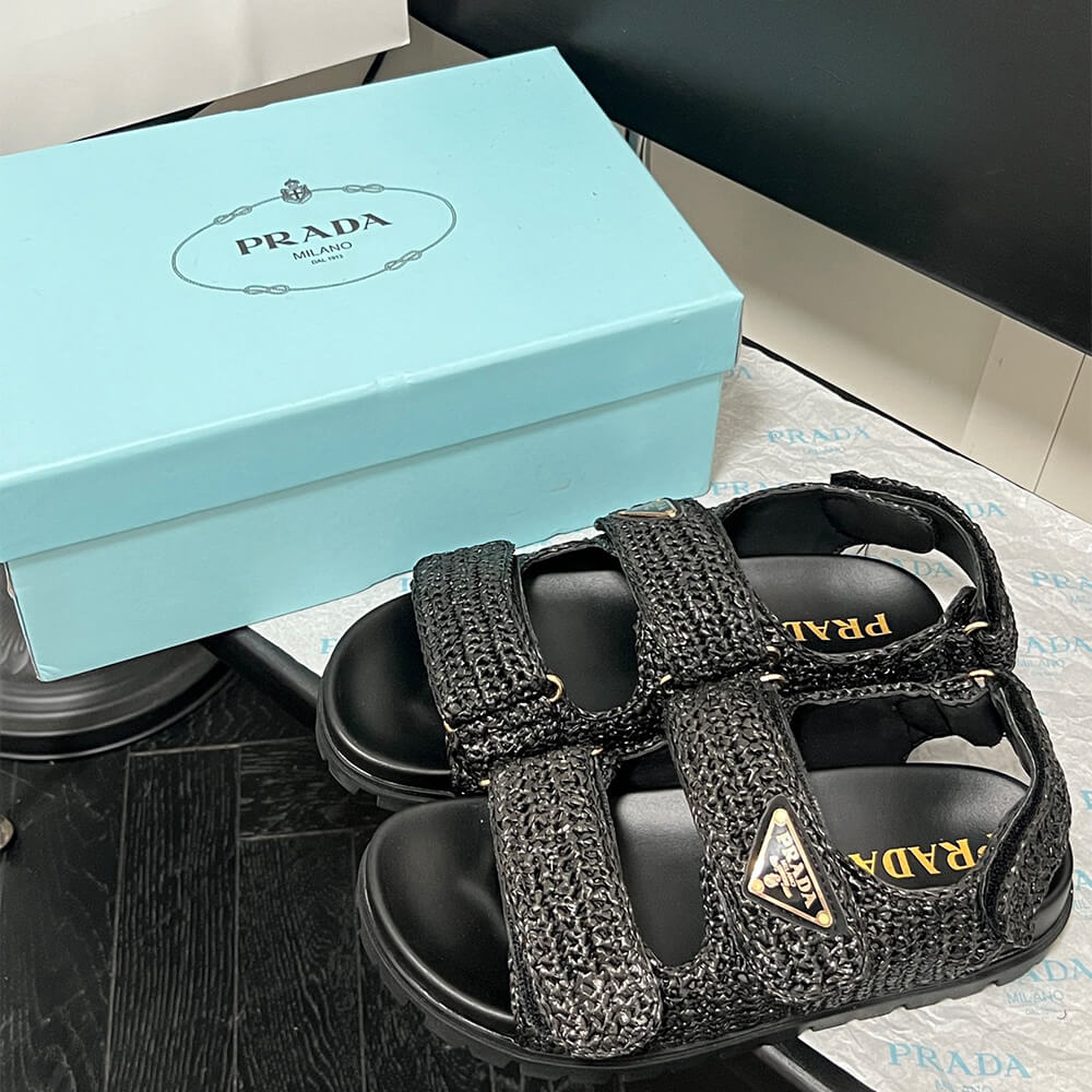 Pra*a Crochet sandals