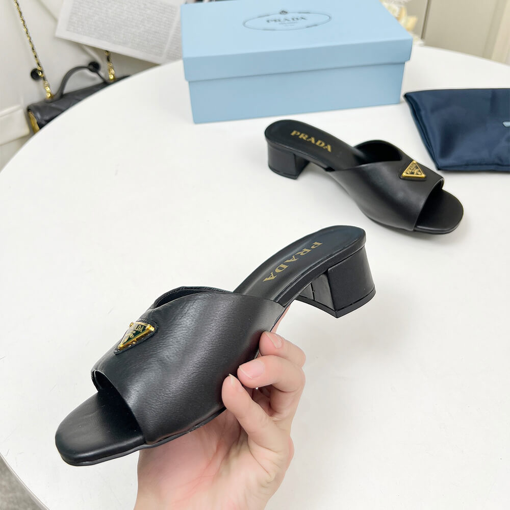 Pra*a Padded nappa leather sandals