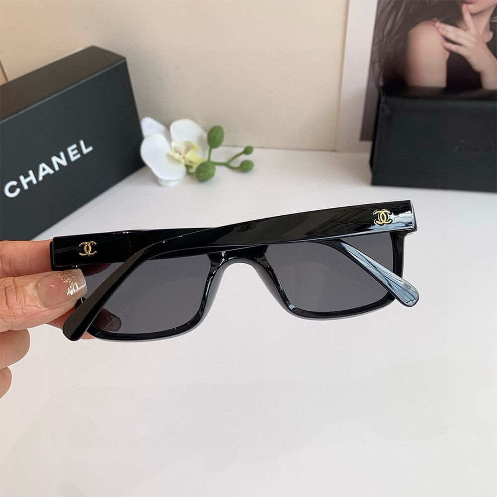 Ch**el SUNGLASSES