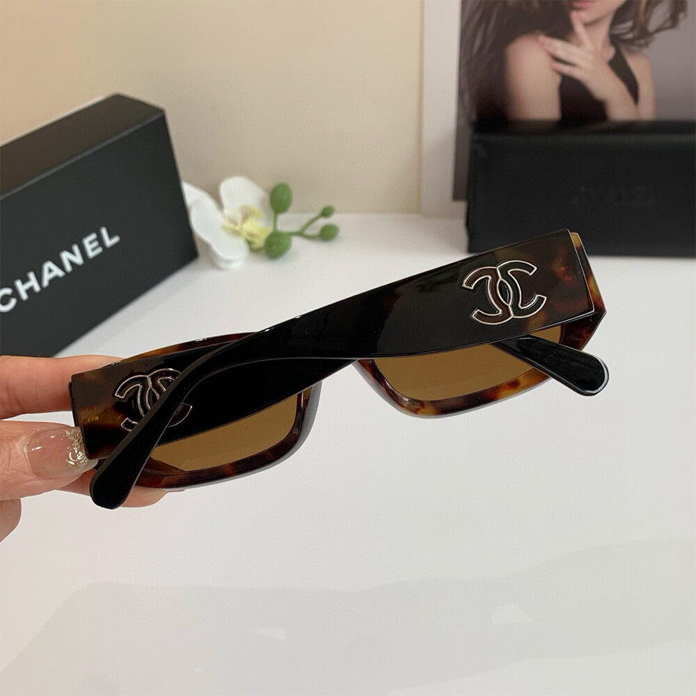 Ch**el SUNGLASSES