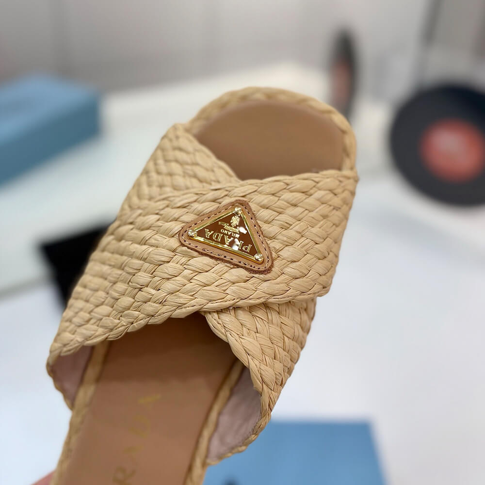Pra*a Raffia crisscross slides