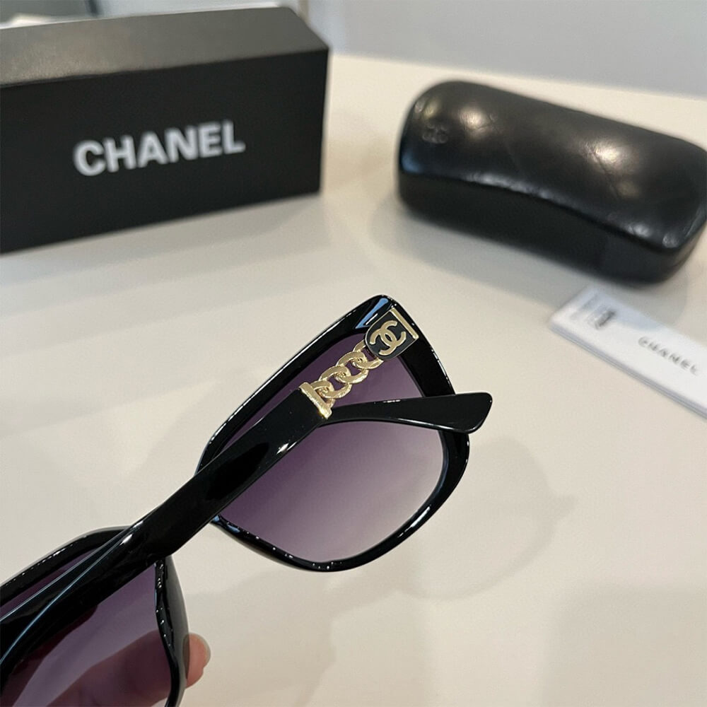 Ch**el SUNGLASSES