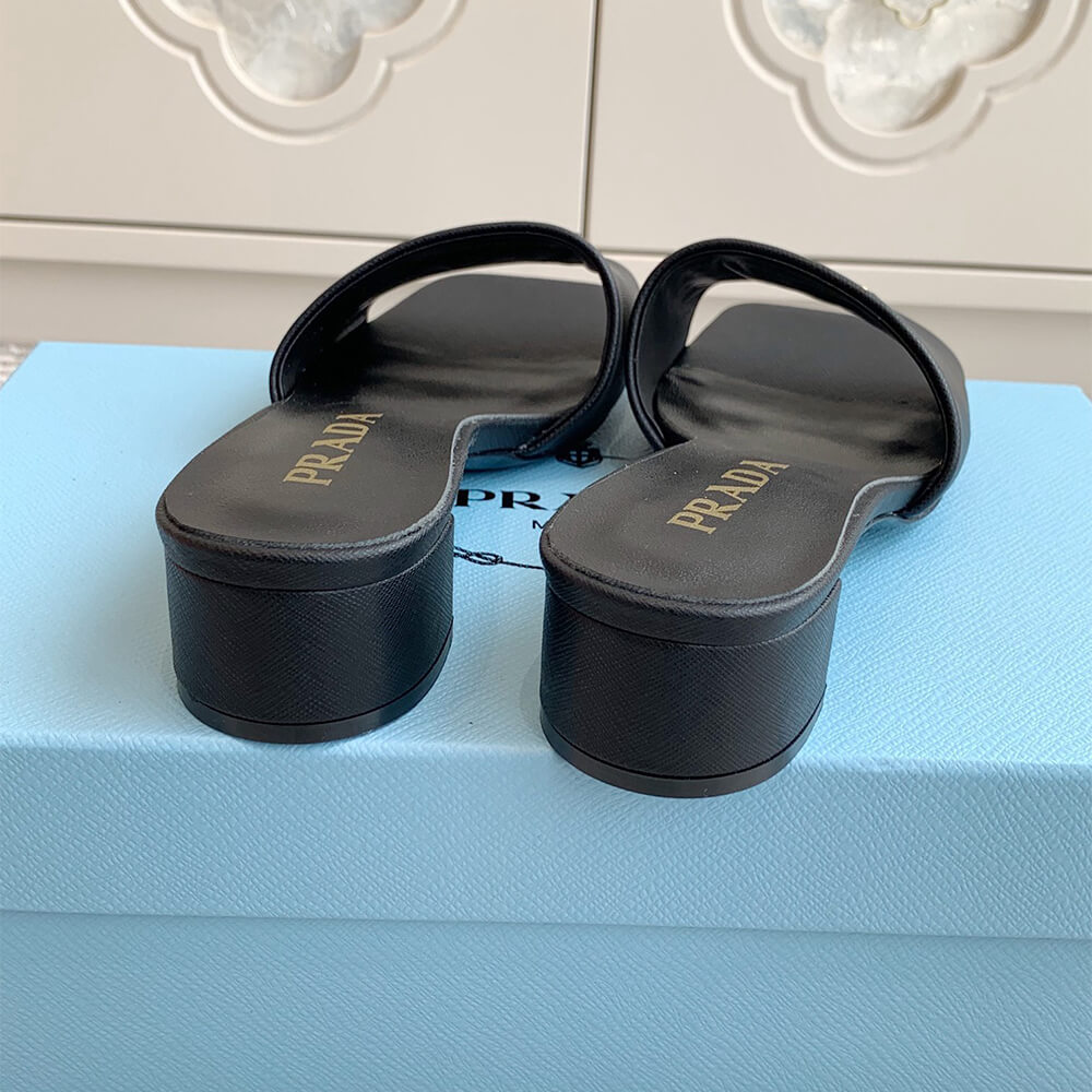 Pra*a Saffiano patent leather sandals