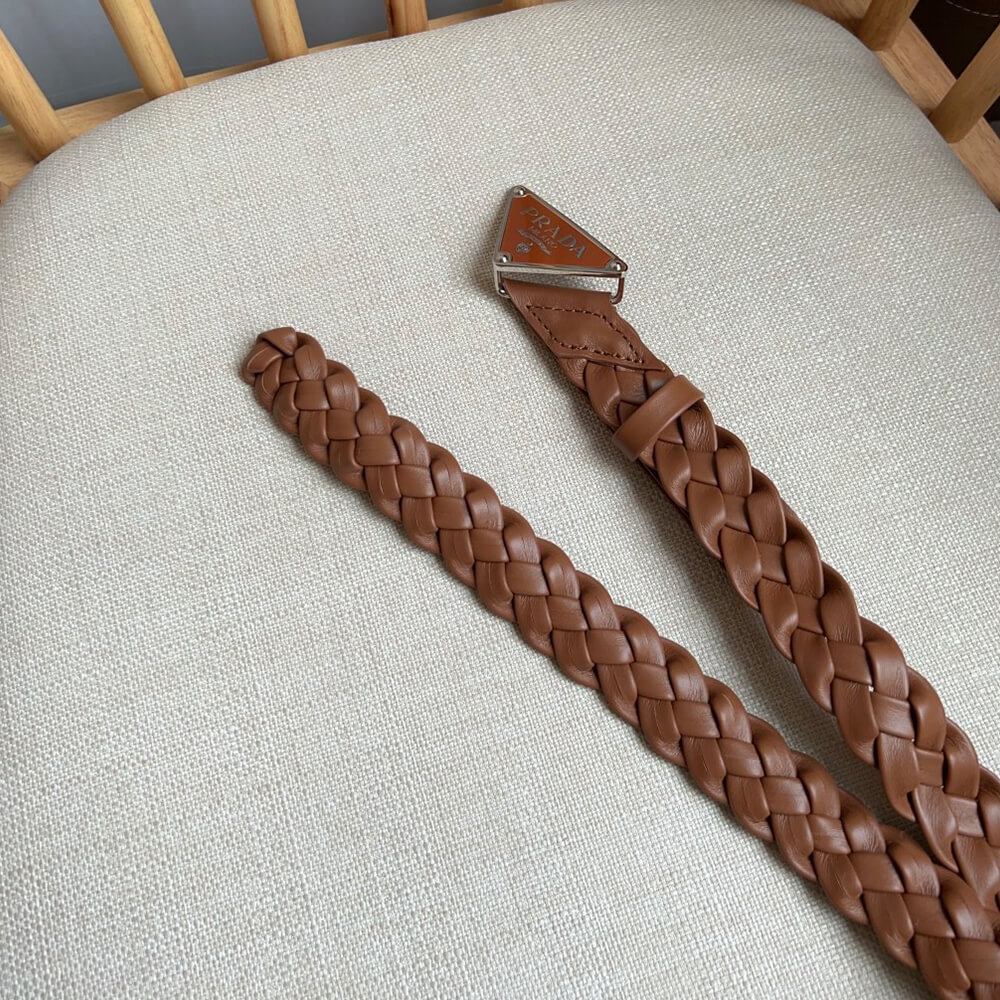 Pra*a Leather belt