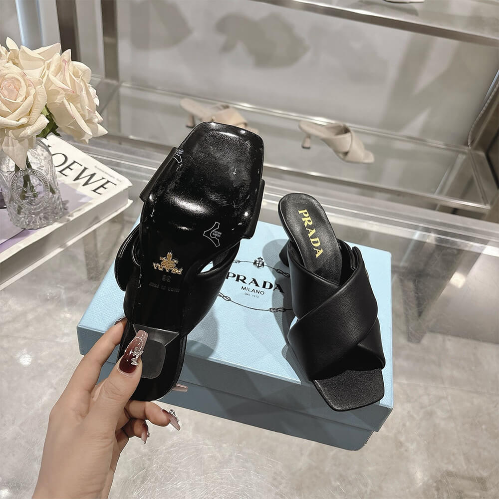 Pra*a Padded nappa leather sandals