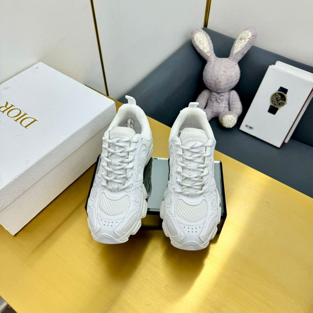 D10r Chrono Sneaker