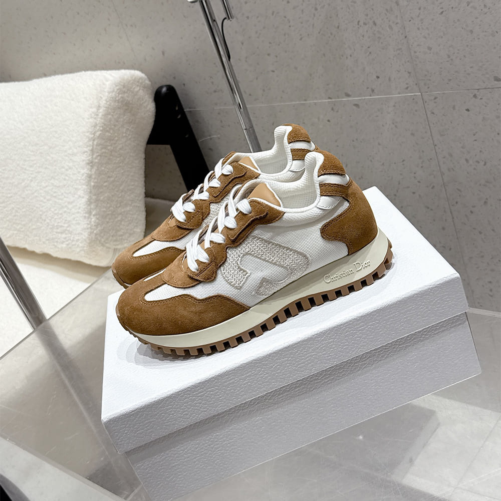 C’est D10r Sneaker