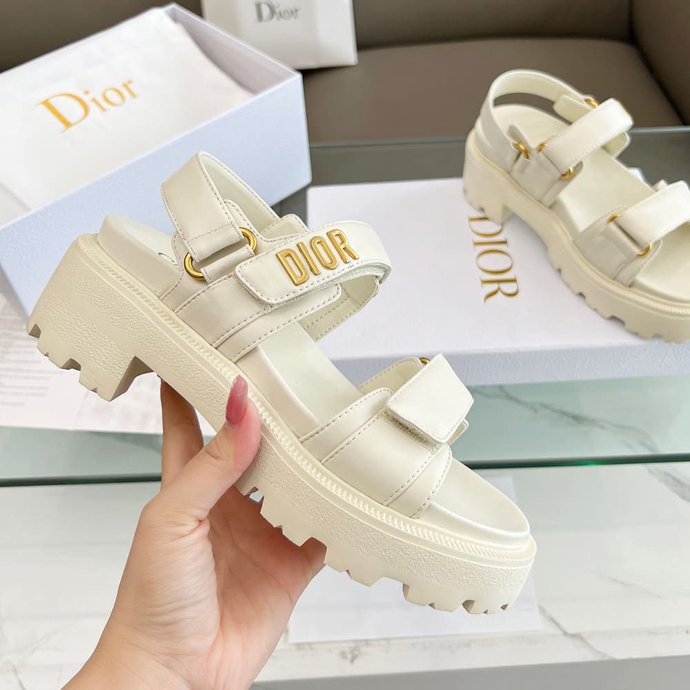 D10ract Platform Sandal