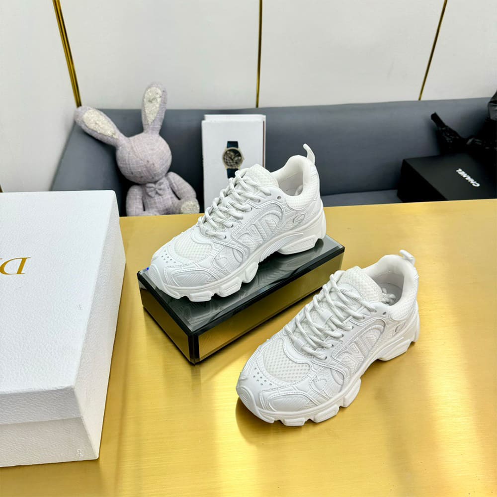 D10r Chrono Sneaker