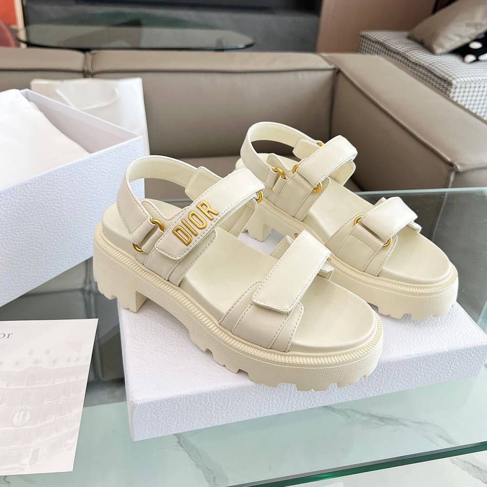D10ract Platform Sandal