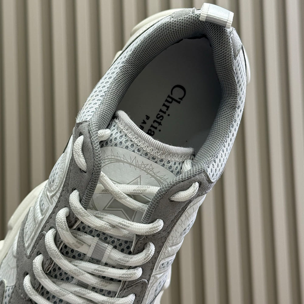 D10r Chrono Sneaker