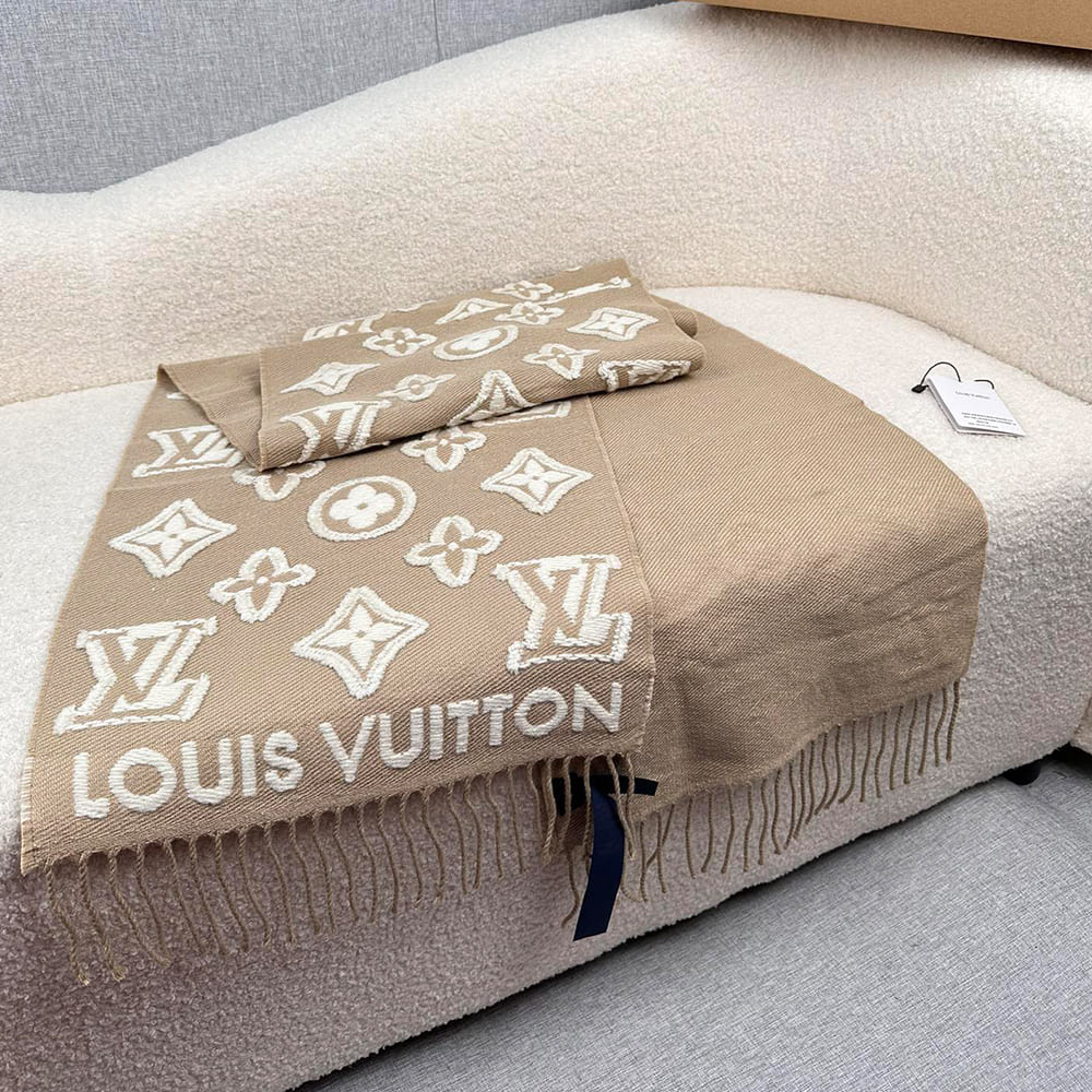 LV 3D Scarf