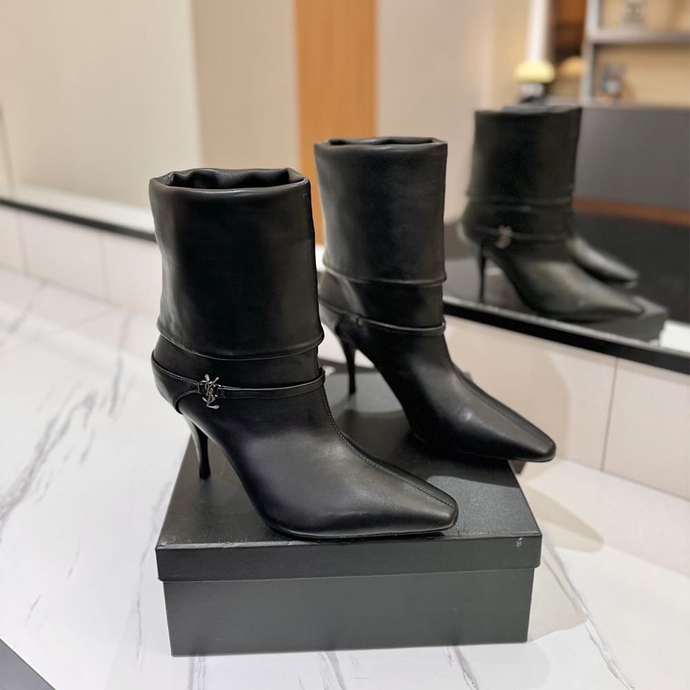 Y51 NIKI booties in suede