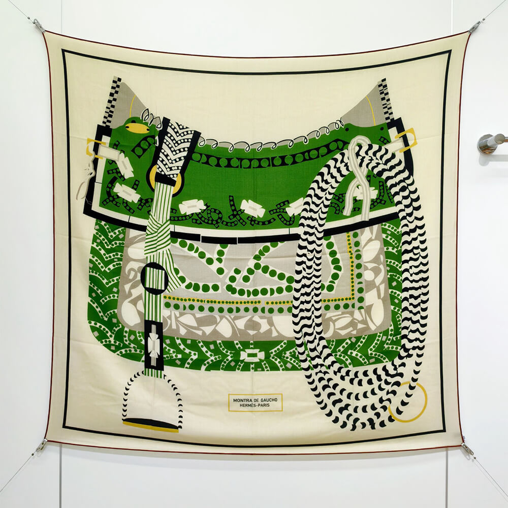 H**me5 Montura de Gaucho shawl 140