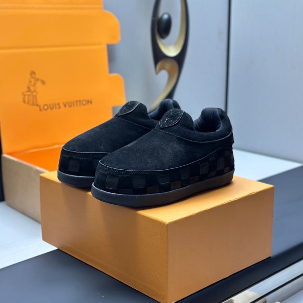 LV Yeti Slip On