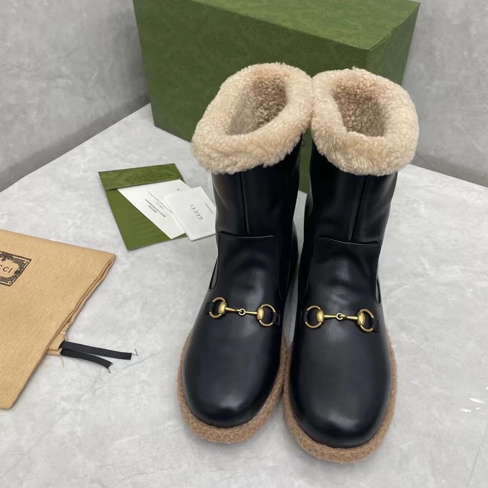 Gvc*1 ankle boots with Horsebit