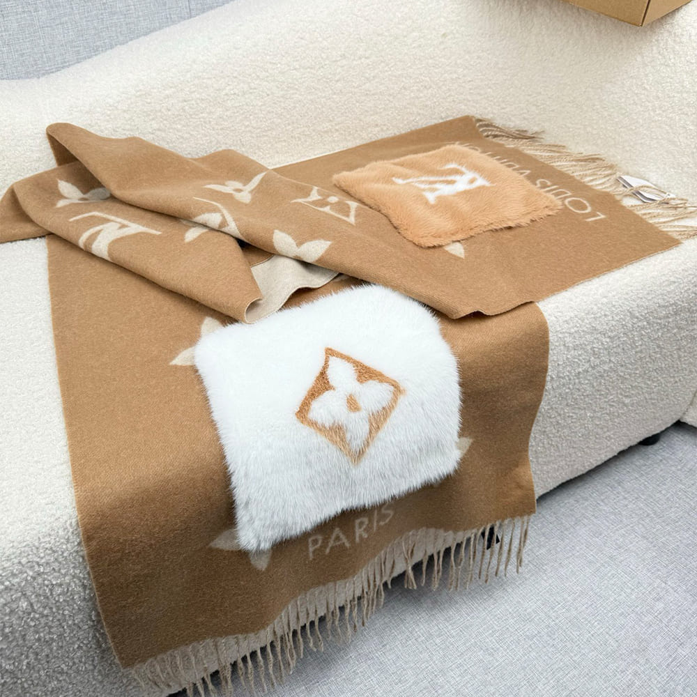 LV Cold Reykjavik Scarf